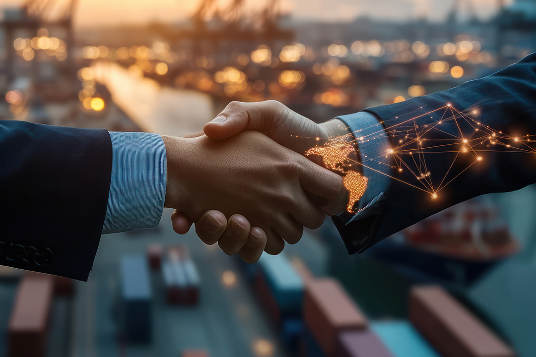 Executive team partnering with logistics service provider to reduce costs